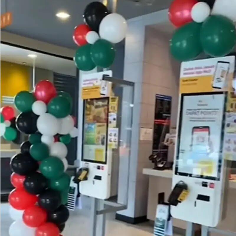 McDonald's Pasang Dekorasi Bernuansa PALESTINA, Tapi Tetap Dihujat Netizen!