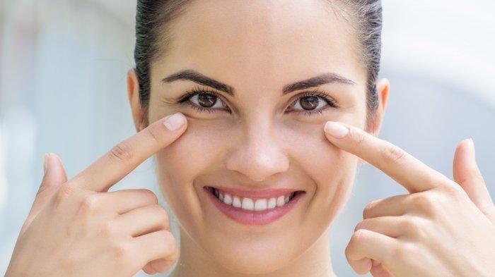 AWAS..!! 5 Kebiasaan yang Dapat Merusak Mata Anda