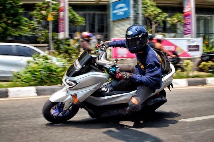 Kenapa sih pengendara big bike sering angkuh di jalan?