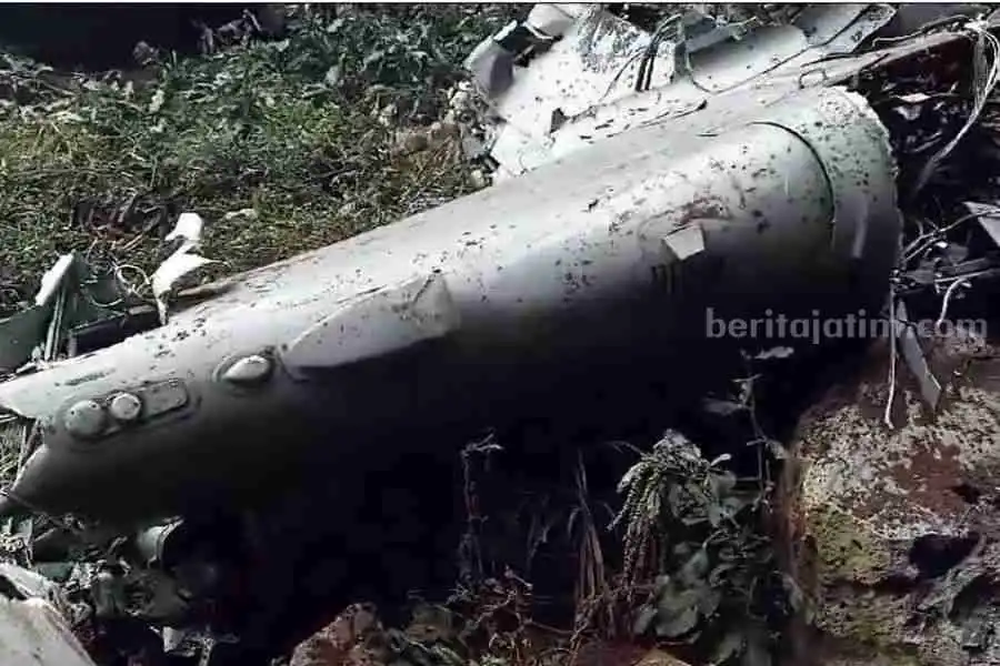 Pesawat Tempur Jatuh di Pasuruan dari Skadron Udara 21 Malang