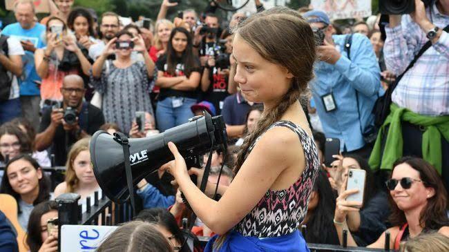 Aktivis Lingkungan Greta Thunberg, Remaja Putri Menginspirasi Dunia Bela Palestina!