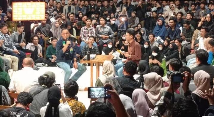 Ditanya Anak Muda Pilih Pemimpin karena &quot;Gemas&quot;, Anies:Lihat Rekam Jejaknya