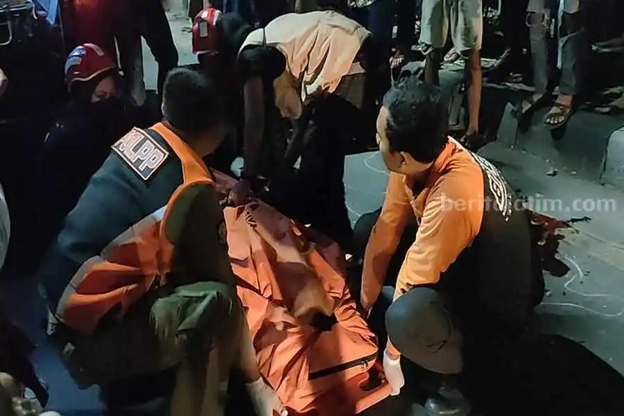 Warga Surabaya Tewas Tertabrak Elf Gara-gara Uang Rp50 Ribu