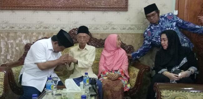 Relawan Dan Kiai Kampung Banyuwangi Siap Menangkan Prabowo Gibran 1 Putaran