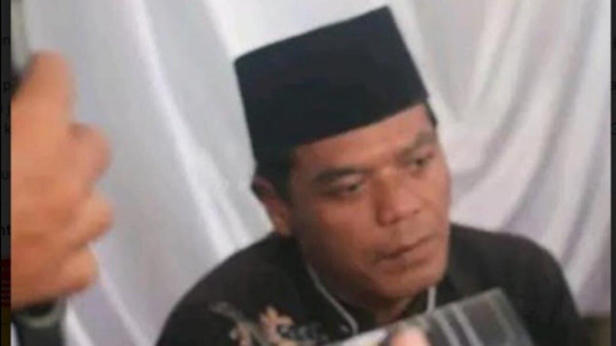 Masuk DPO, Polres Purwakarta Sebar Foto Oknum Guru Ngaji Cabul