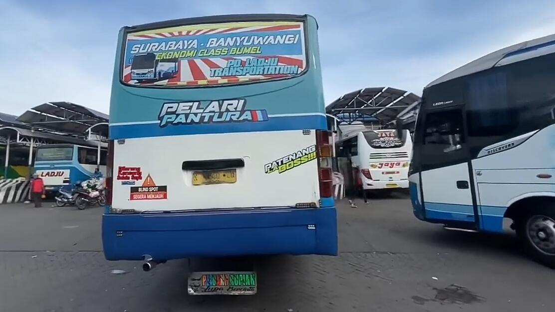 Surabaya-Banyuwangi: Tarifnya Dikenal Ngawur, Harus Bernyali Naik Bus di Rute Ini