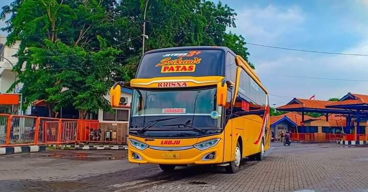 Surabaya-Banyuwangi: Tarifnya Dikenal Ngawur, Harus Bernyali Naik Bus di Rute Ini