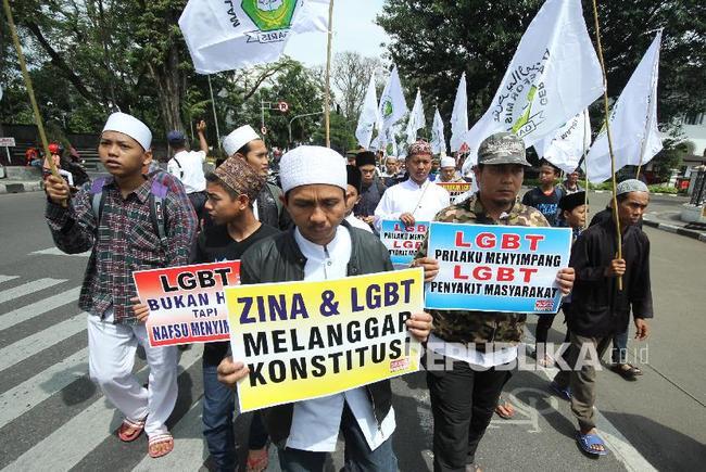 2 Oknum Guru Ngaji Bejat di Ciamis Cabuli Para Santri, Modusnya Garuk Badan