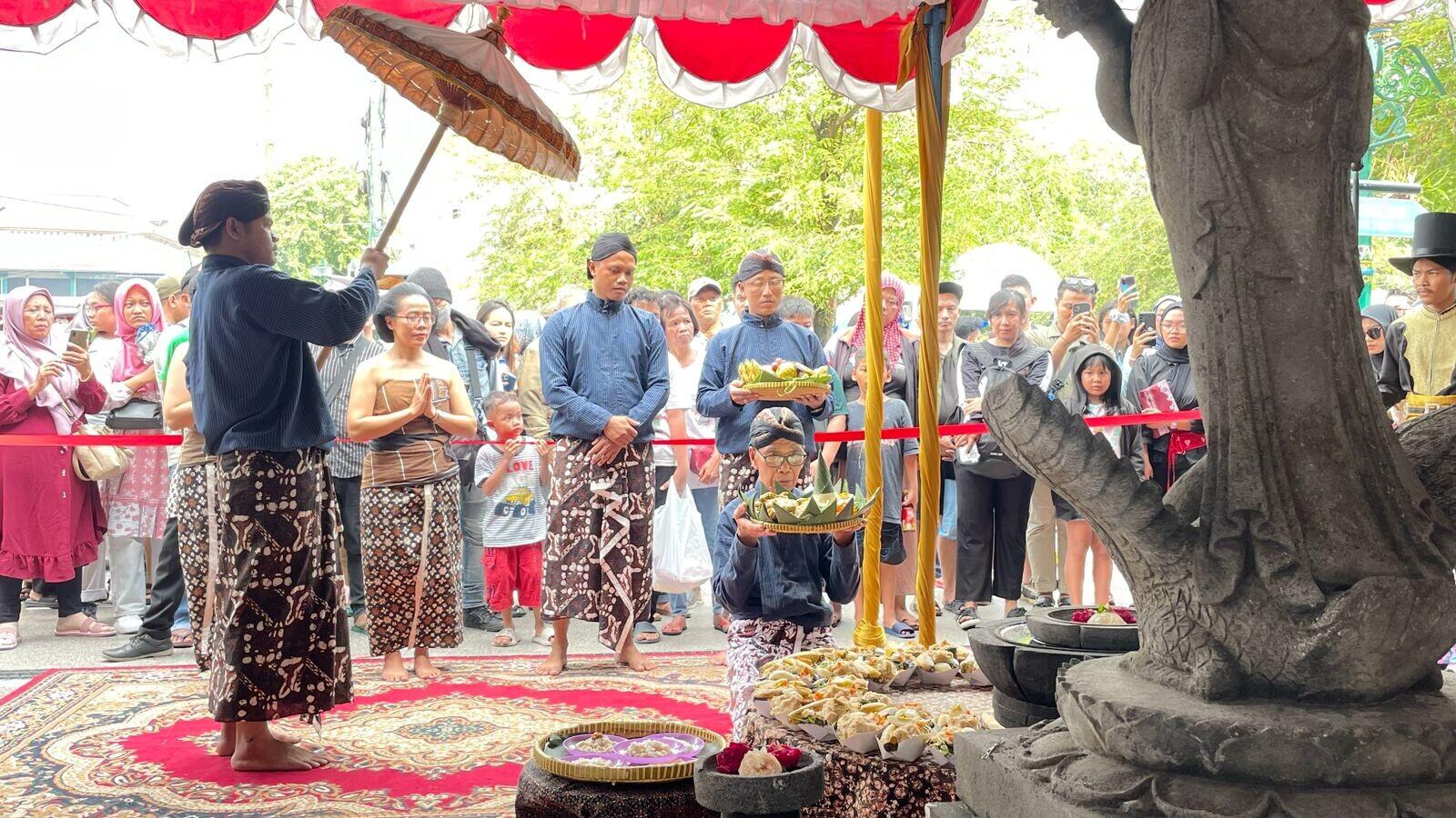 Makan-Makan Gan! Tradisi Bancakan Yang Terkenal Di Jawa