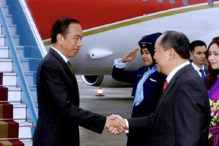 Jokowi Terima Komitmen Investasi dari VinFast Vietnam Rp 18,6 Triliun