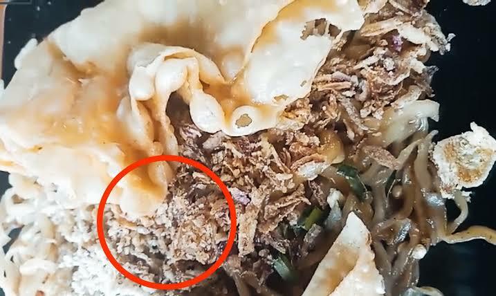 Viral Ada Belatung di Mie Gacoan, Begini Tanggapan Manajemen!