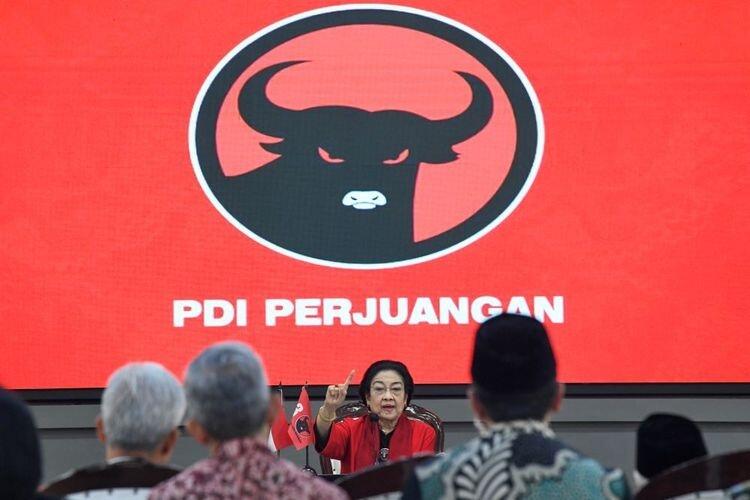 Megawati: Kekuasaan Itu Enak, tapi Jangan Lupa Daratan

