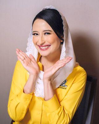 Thred foto Caleg Cantik Pemilu 2024
