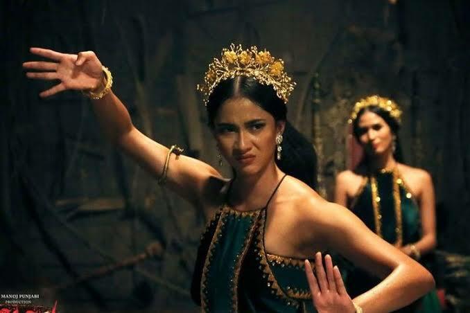 Keren! Film 'KKN di Desa Penari' Raih Penghargaan di Festival Internasional!