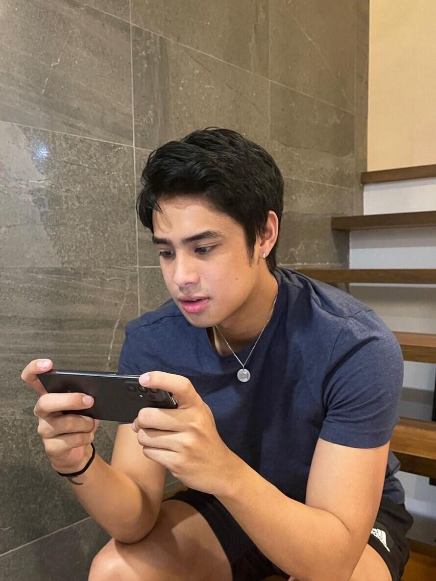 4 Fakta Tentang Donny Pangilinan, Si Ganteng Yang Multitalenta