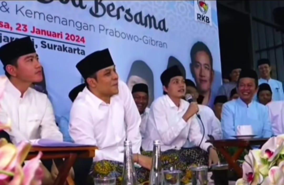 &#91;b&#93;Gus Iqdam: Mas Gibran Nggak Usah Khawatir, di Belakang Panjenengan Ada Saya
&#91;/b&#93;