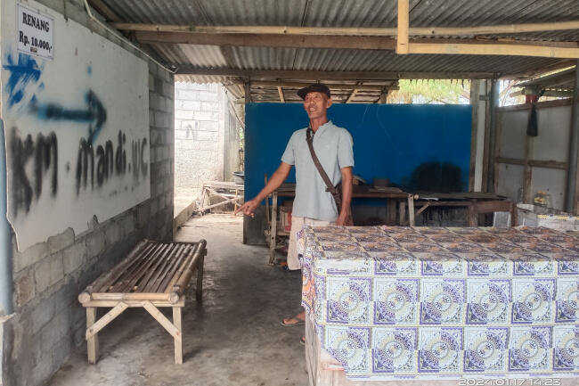 Oknum Guru Agama Ketangkap Basah Warga, Mesum dengan Siswinya di Warung Kosong