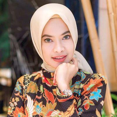 Thred foto Caleg Cantik Pemilu 2024