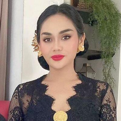 Thred foto Caleg Cantik Pemilu 2024