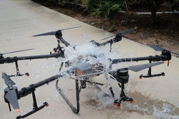 Profil DJI Agras T30 - Drone Pertanian yang Digunakan Bertempur Oleh Ukraina