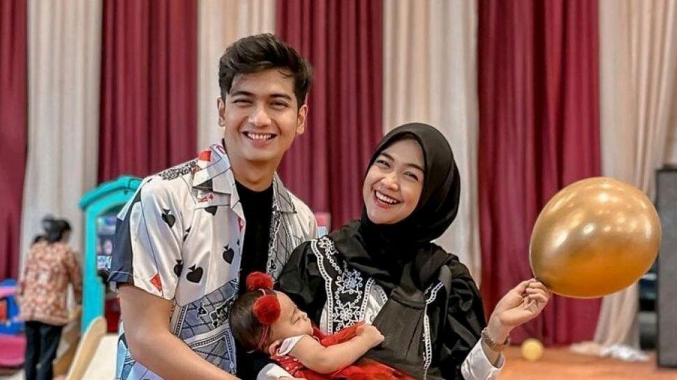 YouTuber Ria Ricis Resmi Gugat Cerai Teuku Ryan, Benarkah karena Masalah Nafkah?