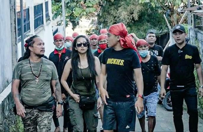 Gahar! Inilah Angela Hendriks, Istri Andy Rompas Dikenal dengan Sebutan Bunda Manguni