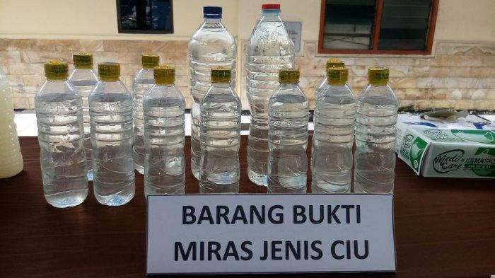 Mabuk, Pemotor Tabrak Konstruksi Jalan Tol Tertembus Besi
