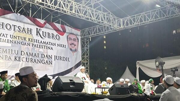 Habib Rizieq Minta Jemaah Dukung TNI/Polri Ciptakan Pemilu Damai

