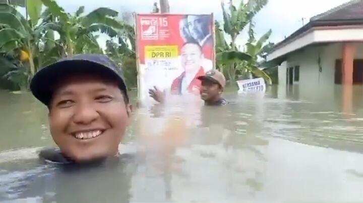 Banjir 2 Meter Landa Demak Selama Dua Hari