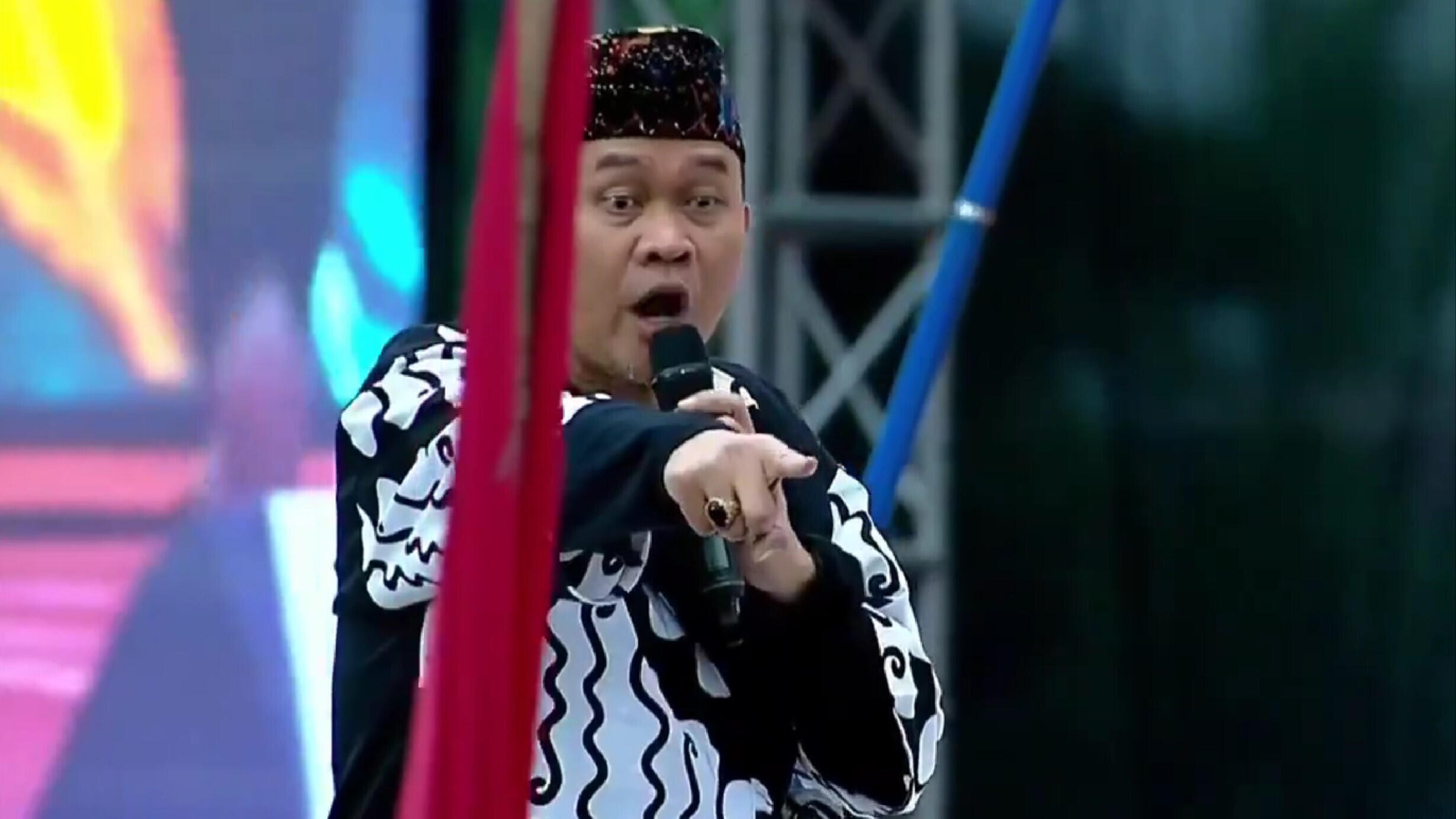 Akun Instagram Cak Lontong Digeruduk Netizen Akibat Ngamuk di Acara Kampanye