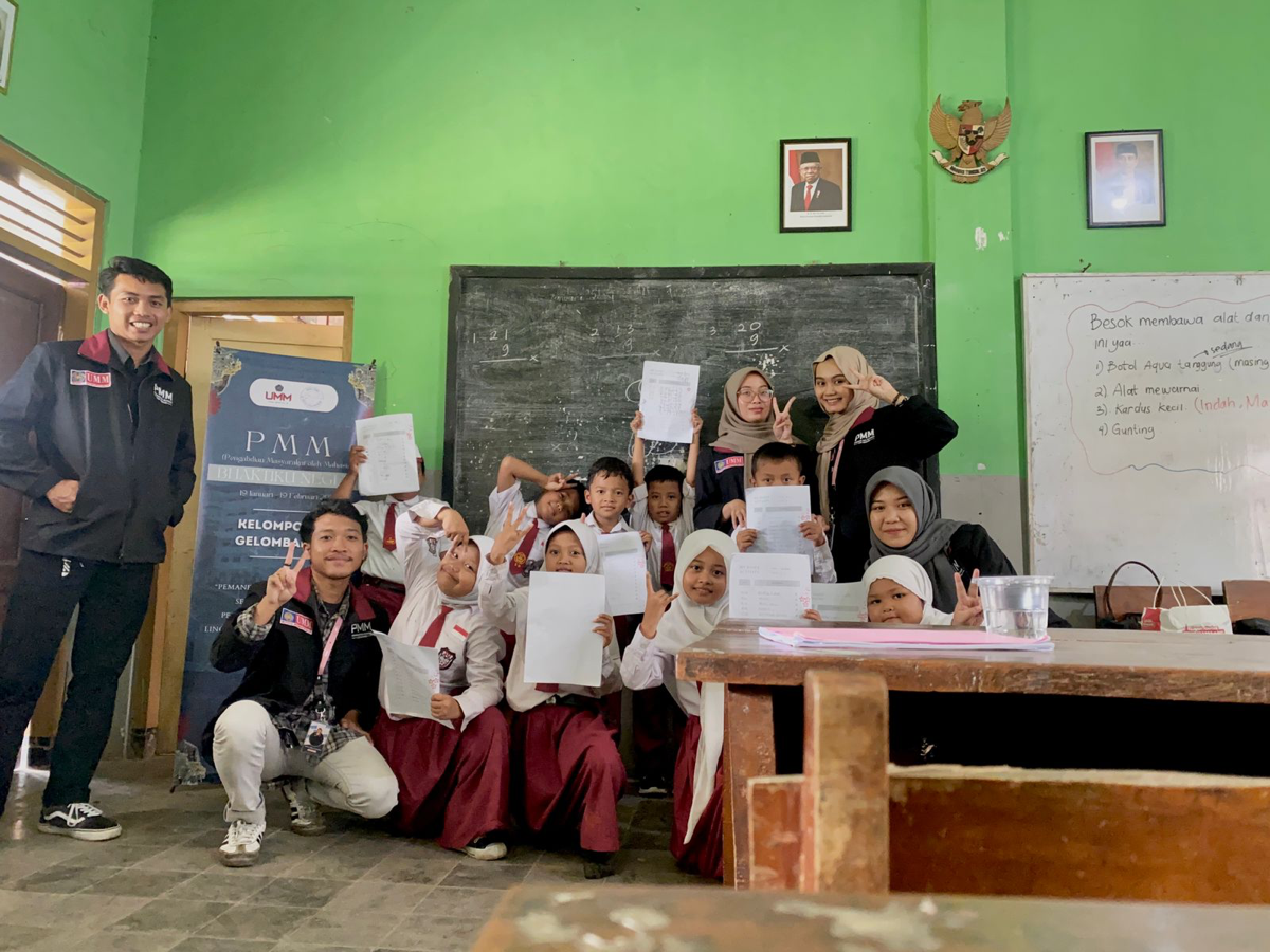 PMM UMM KELOMPOK 55 GELOMBANG 7 MENGAJARKAN PENTINGNYA MANAJEMEN WAKTU SEJAK DINI