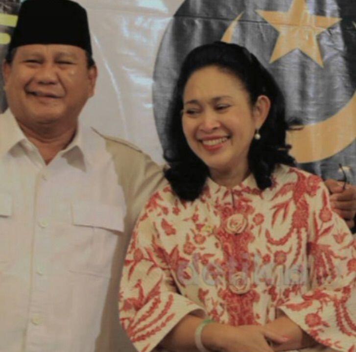 Potret Lawas Pernikahan Titiek Soeharto dan Prabowo, serta Kisahnya
