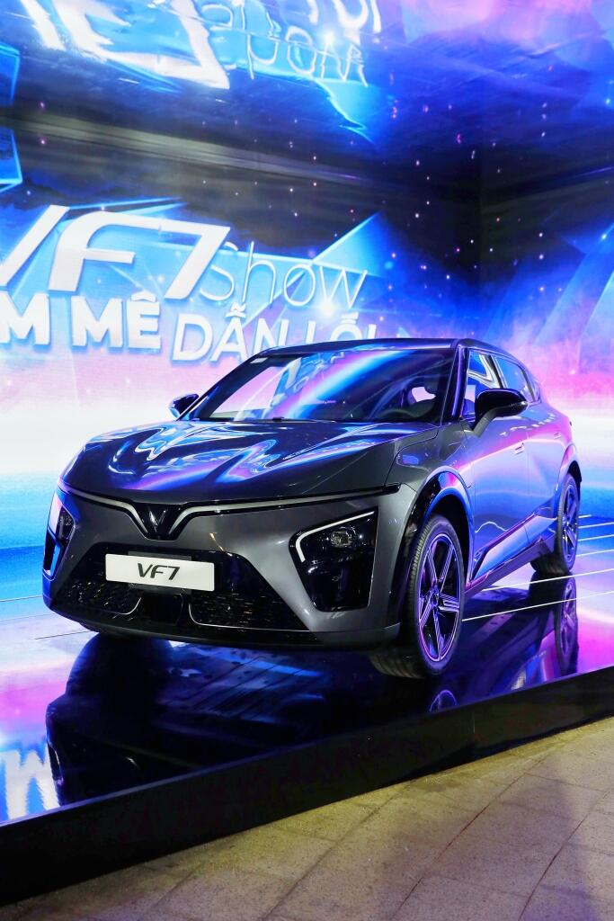 IIMS 2024: VinFast VF7, SUV Listrik Buatan Vietnam yang Segera Dijual di Indonesia