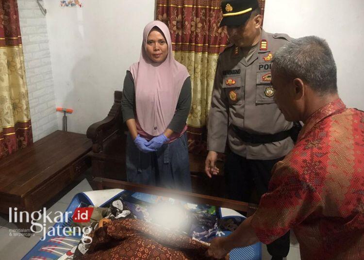 Diduga Ribut Dengan Pacar, Gadis Anggota KPPS di Kendal Ditemukan Gantung Diri