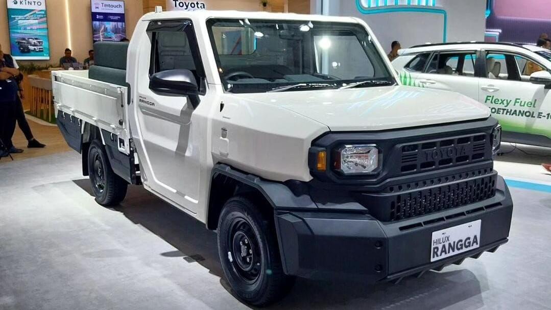 IIMS 2024: Toyota Perkenalkan Hilux Rangga, Terlalu Ganteng Untuk Sebuah Pickup