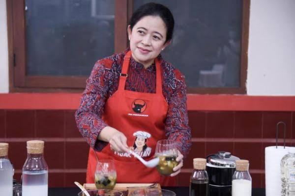 Puan Memasak Makan Siang Para Relawan di Solo, Keahlian Ngulek Sambel tuai pujian