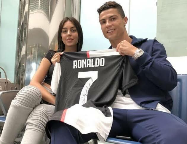 Cristiano Ronaldo dan Georgina Rodriguez Dikabarkan Putus! Benarkah?