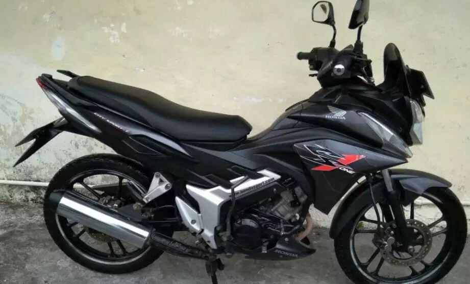 Honda CS1, motor nggak jelas tapi kok ada aja yang beli? 