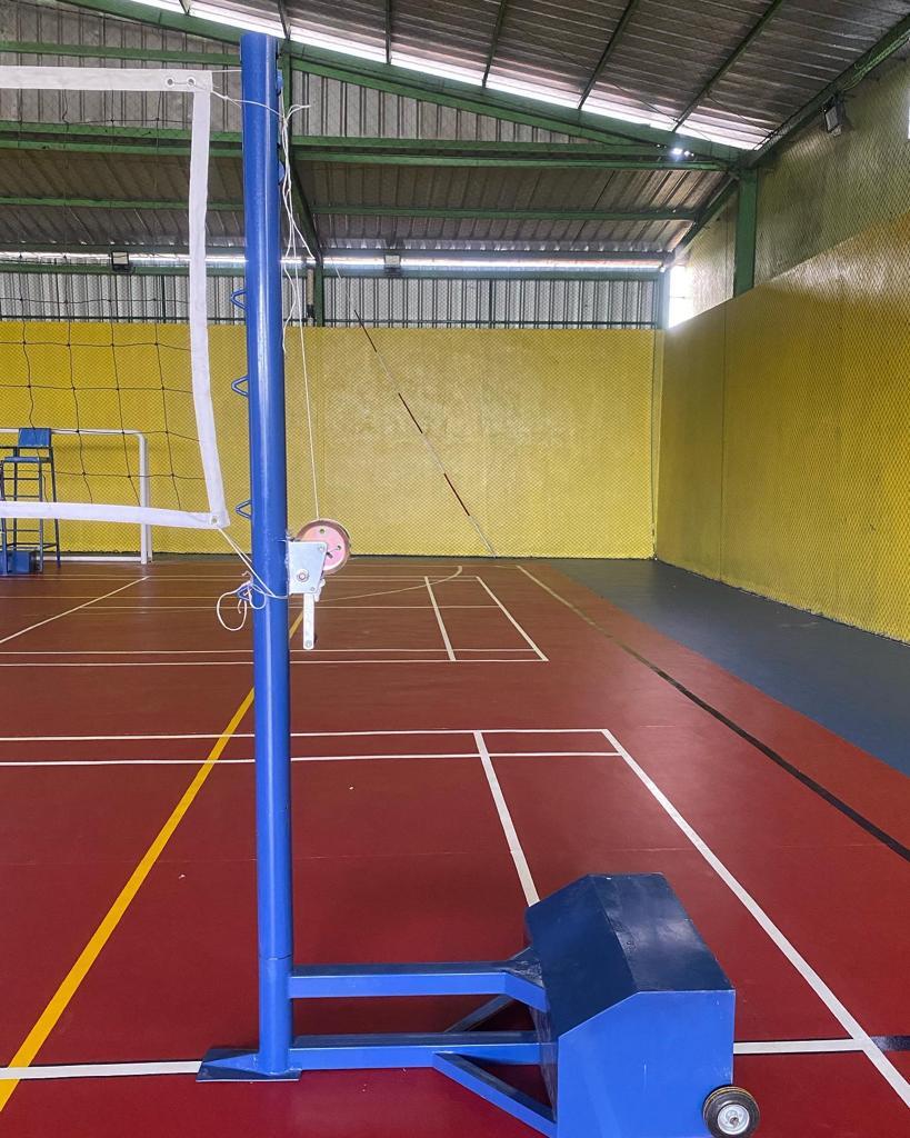 Tiang Net Badminton Portable: Solusi Berkualitas Premium untuk Penggemar Badminton