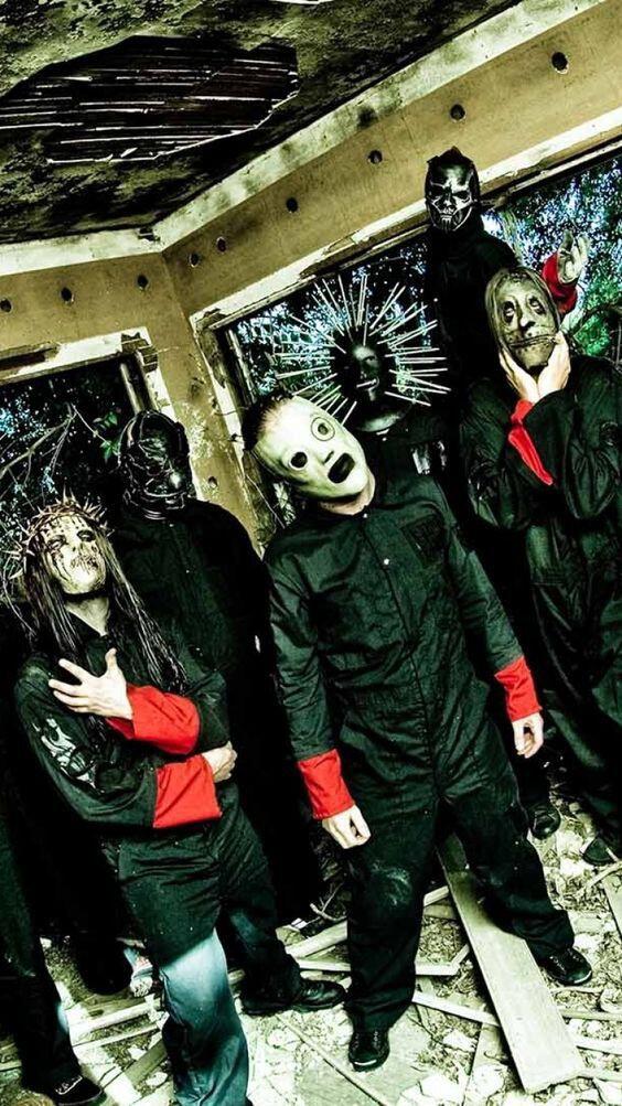 Jejak Karir Slipknot: Dari Pale Ones Hingga Band Metal Ikonik