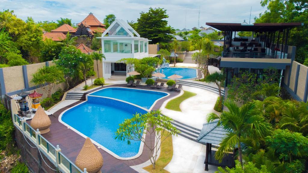 Memahami Perbedaan Hotel, Resort, dan Villa