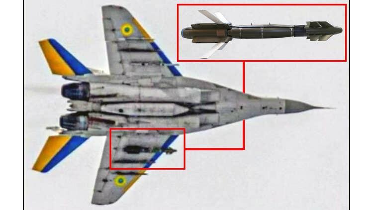 Our First Look: Bom Pintar Hammer Kiriman Bapak Macron Terpasang di MiG-29 Ukraina