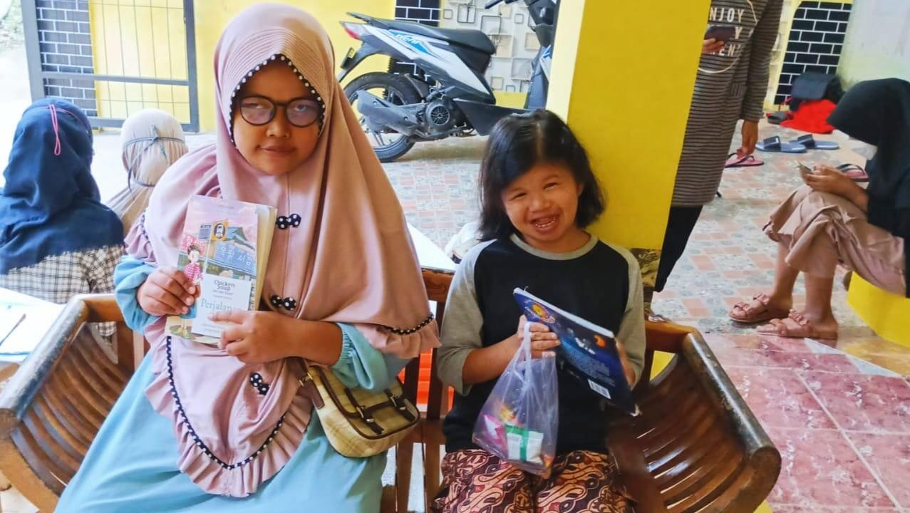 Kisah Anak Difabel dan Disertasi Doktor dari Taman Bacaan