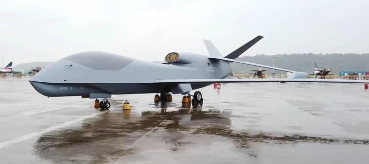 Mulai Nakal, Drone WZ-7 Xianglong Terbang di Atas Laut Jepang Untuk Pertama Kali