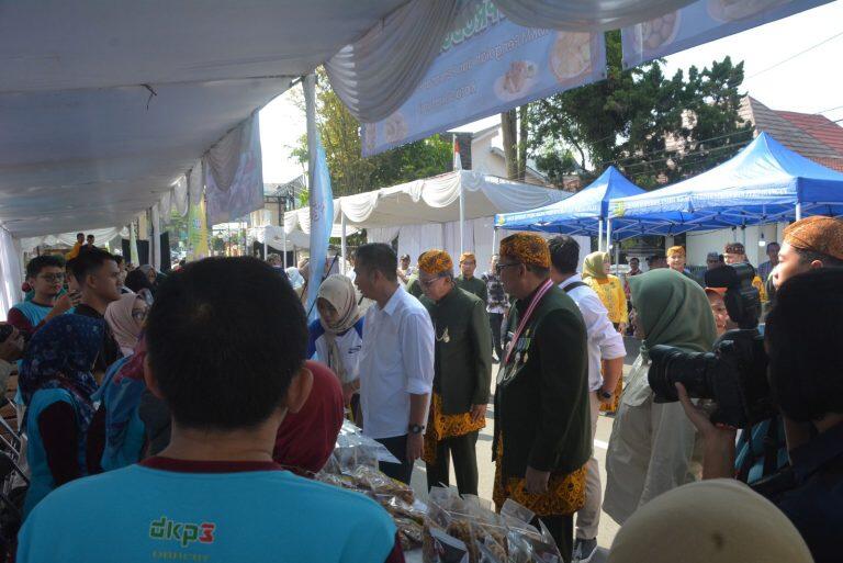 110 Tahun Kota Sukabumi : Pj Gubernur Ingatkan Agar Tetap Menjaga Kekompakan