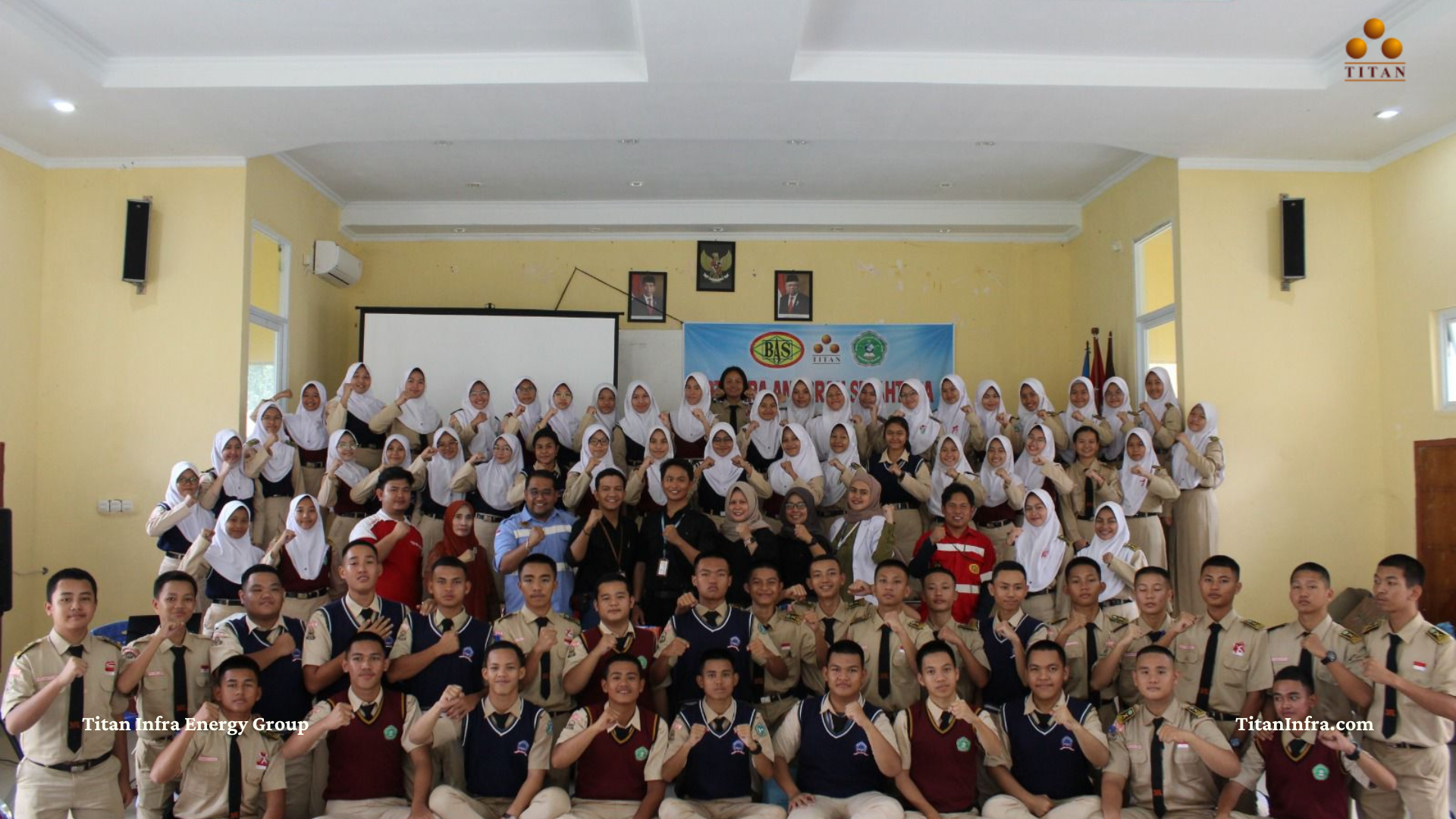 Program Goes To School Titan Group, PT BAS Berikan Materi Seputar Pertambangan