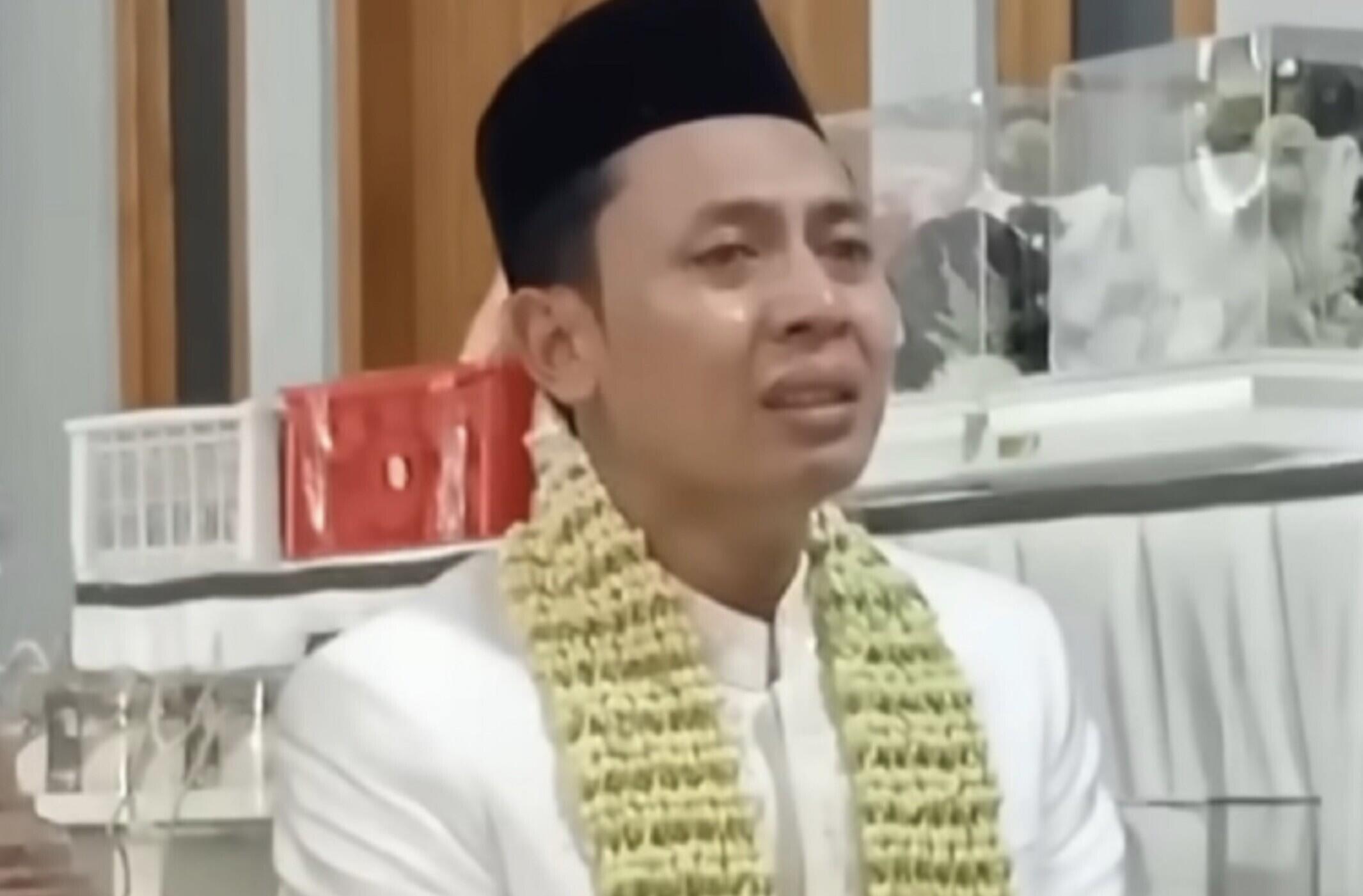 Profil Gus Fitroh Noor Muhammad Hasan, Suami Ustadzah Mumpuni Handayayekti