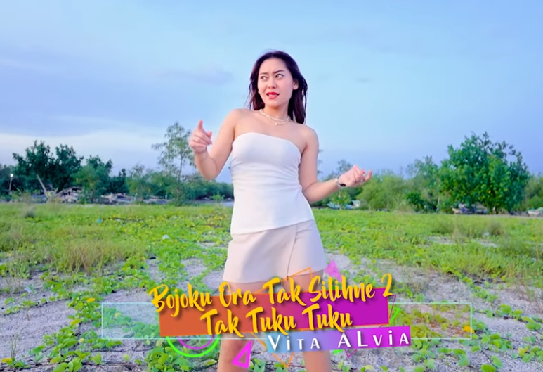 &#91;7.66MB&#93; Download Lagu Bojoku Ora Tak Silehne 2 Vita Alvia Mp3 Terbaru