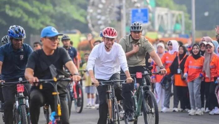 Jelang Pilkada 2024, Jokowi Diprediksi Gandeng Prabowo untuk Tebar Pesona