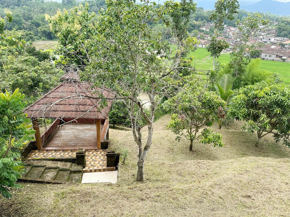 Jual Tanah 2.460 m2 di Kota Magelang View Pegunungan Dekat Alun-Alun Magelang